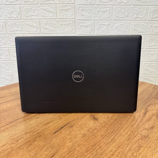 Ультрабук Б-клас Dell Latitude 7530 / 15.6" (1920x1080) IPS / Intel Core i7-1255U (10 (12) ядер по 1.7 - 4.7 GHz) / 16 GB DDR4 / 256 GB SSD NVMe / Intel Iris Xe Graphics / WebCam - Зображення 3