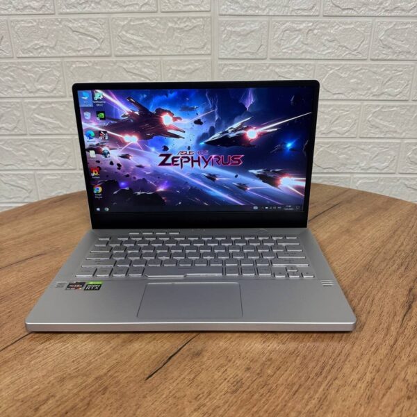 Ігровий ультрабук Asus ROG Zephyrus G14 GA401IV / 14" (1920x1080) IPS / AMD Ryzen 9 4900HS (8 (16) ядер по 3.0 - 4.3 GHz) / 16 GB DDR4 / 512 GB SSD NVMe / nVidia GeForce RTX 2060 Max-Q, 6 GB GDDR6, 192-bit - Зображення 2
