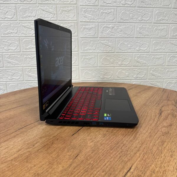 Ігровий ноутбук Б-клас Acer Nitro 5 AN515-57 / 15.6" (1920x1080) IPS / Intel Core i5-11400H (6 (12) ядра по 2.2 - 4.5 GHz) / 8 GB DDR4 / 512 GB SSD / nVidia GeForce GTX 1650, 4 GB GDDR6, 128-bit / WebCam - Зображення 4