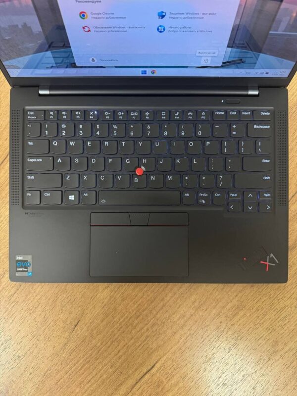 Ультрабук Lenovo ThinkPad X1 Carbon Gen 9 / 14" (3840x2400) IPS / Intel Core i7-1185G7 (4 (8) ядра по 3.0 - 4.8 GHz) / 16 GB DDR4 / 512 GB SSD / Intel Iris Xe Graphics / WebCam - Зображення 7