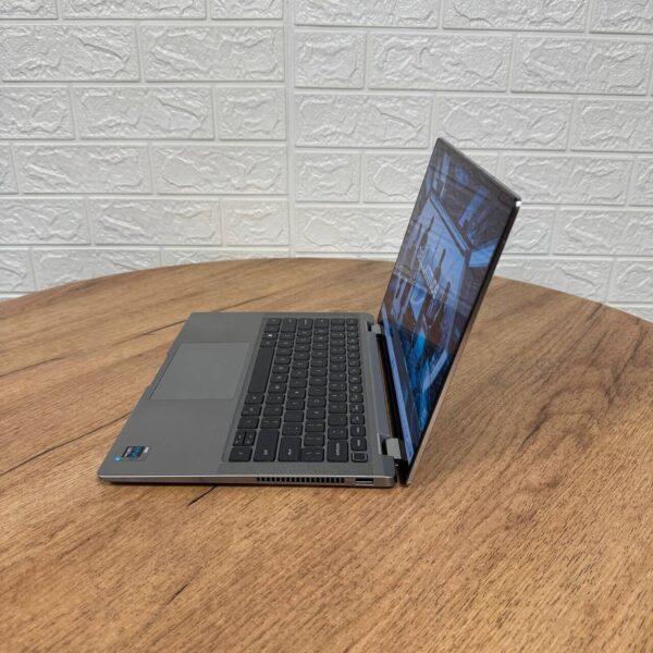 Ультрабук-трансформер Б-клас Dell Latitude 9420 2-in-1 / 14" (2560x1600) IPS Touch / Intel Core i7-1185G7 (4 (8) ядра по 3.0 - 4.8 GHz) / 16 GB DDR4 / 512 GB SSD NVMe / Intel Iris Xe Graphics / WebCam - Зображення 5