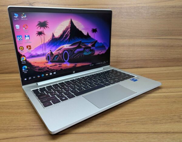 Ноутбук Б-клас HP ProBook 440 G8 / 14" (1920x1080) IPS / Intel Core i5-1135G7 (4 (8) ядра по 2.4 - 4.2 GHz) / 16 GB DDR4 / 480 GB SSD / Intel Iris Xe Graphics / WebCam / TouchID / Windows 10 - Зображення 4