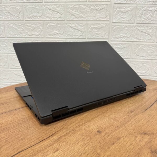 Ігровий ноутбук Б-клас HP Omen 16-n0033dx / 16.1" (1920x1080) IPS / AMD Ryzen 7 6800H (8 (16) ядер по 3.2 - 4.7 GHz) / 16 GB DDR5 / 512 GB SSD NVMe / AMD Radeon RX 6650M, 8 GB GDDR6, 128-bit / WebCam - Зображення 6