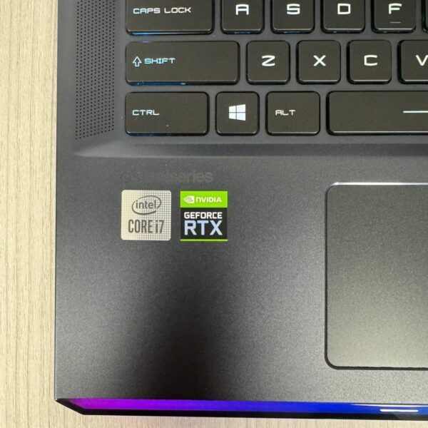 Ігровий ноутбук MSI GE76 Raider 10UG / 17.3" (1920x1080) IPS / Intel Core i7-10870H (8 (16) ядер по 2.2 - 5.0 GHz) / 32 GB DDR4 / 1000 GB SSD NVMe / nVidia GeForce RTX 3070, 8 GB GDDR6, 256-bit / WebCam - Зображення 8