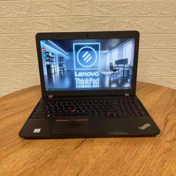 Ноутбук Б-клас Lenovo ThinkPad E560 / 15.6" (1366x768) TN / Intel Core i5-6200U (2 (4) ядра по 2.3 - 2.8 GHz) / 4 GB DDR3 / 128 GB SSD / Intel HD Graphics 520 / WebCam - Зображення 2