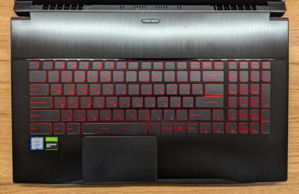 Ігровий ноутбук Б-клас MSI MS-17F2 / 17.3" (1920x1080) IPS / Intel Core i7-9750H (6 (12) ядер по 2.6 - 4.5 GHz) / 16 GB DDR4 / 480 GB SSD / nVidia GeForce GTX 1650, 4 GB GDDR6, 128-bit / WebCam / Windows 10 - Зображення 4