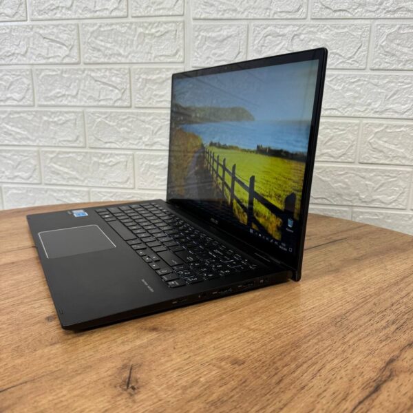 Ультрабук Б-клас Asus ZenBook Q526FA / 15.6" (1920x1080) IPS Touch / Intel Core i7-8565U (4 (8) ядра по 1.8 - 4.6 GHz) / 16 GB DDR4 / 128 GB SSD + 1000 HDD / Intel UHD Graphics / WebCam - Зображення 5