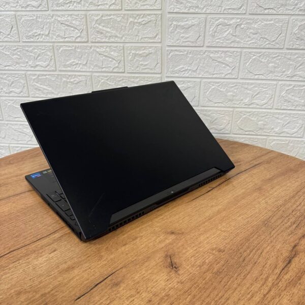 Ігровий ноутбук Б-клас Asus TUF Dash F15 FX517ZR / 15.6" (1920x1080) IPS / Intel Core i7-12650H (10 (16) ядер по 3.5 - 4.7 GHz) / 16 GB DDR5 / 1000 GB SSD NVMe / nVidia GeForce RTX 3070, 8 GB GDDR6, 256-bit / WebCam - Зображення 6