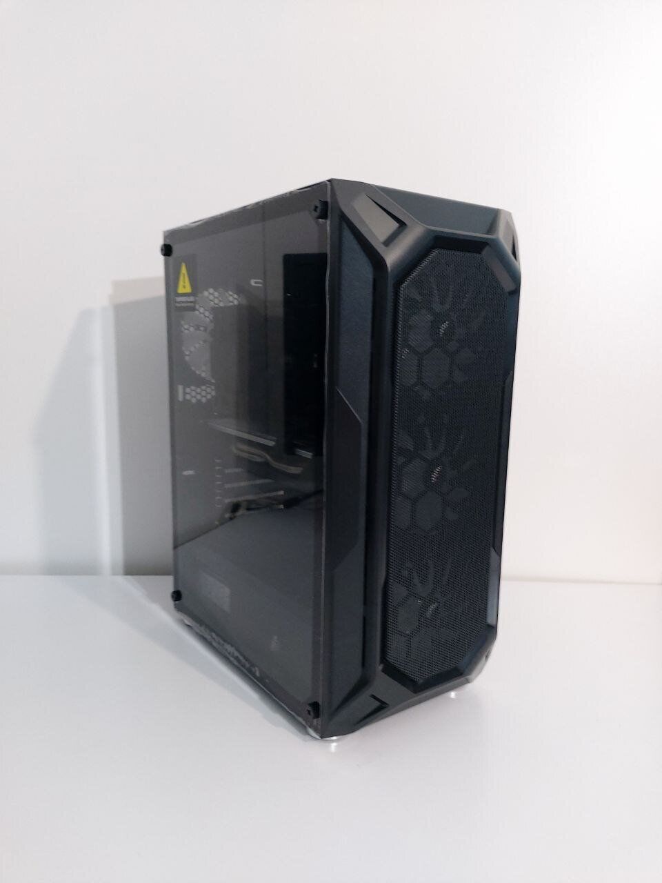 Ігровий ПК 1stPlayer FireBase X6 Tower / Intel Core i5-8500 (6 ядер по 3.0 - 4.1 GHz) / 16 GB DDR4 / 240 GB SSD M.2 + 512 GB SSD / AMD Radeon RX 570, 8 GB GDDR5, 256-bit / 500W + Кабелі (DVI та живлення) - Зображення 3