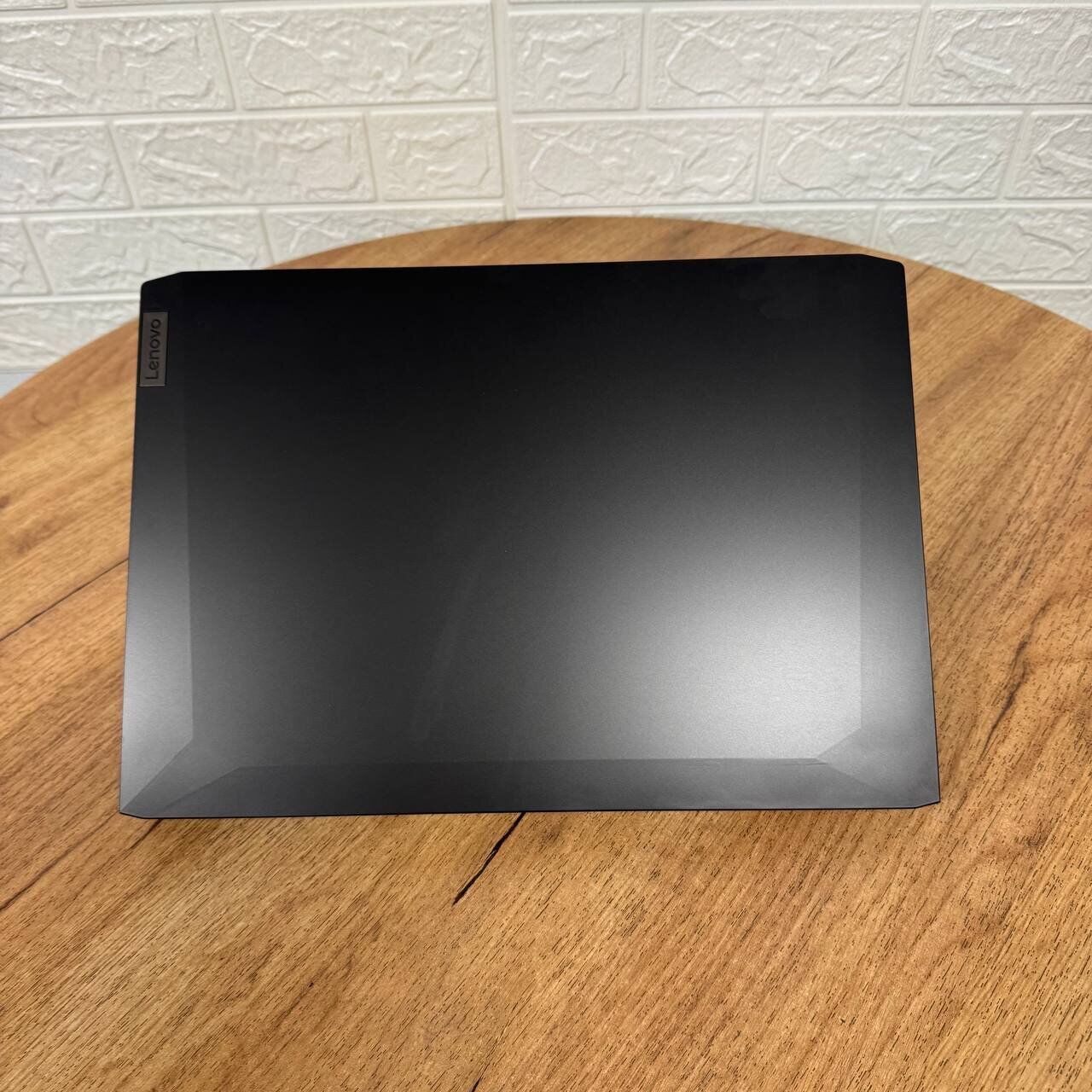 Ігровий ноутбук Lenovo IdeaPad Gaming 3 15IHU6 / 15.6" (1920x1080) IPS / Intel Core i5-11300H (4 (8) ядра по 2.6 - 4.4 GHz) / 8 GB DDR4 / 256 GB SSD NVMe / nVidia GeForce RTX 3050, 4 GB GDDR6, 128-bit / WebCam - Зображення 3