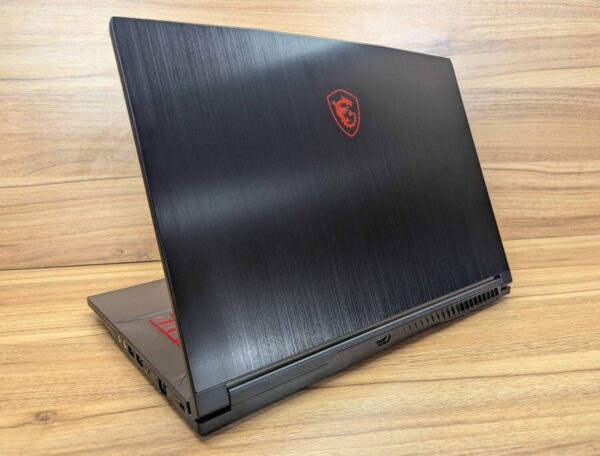 Ігровий ноутбук MSI GF63 12VF / 15.6" (1920x1080) IPS / Intel Core i7-12650H (10 (16) ядер по 3.5 - 4.7 GHz) / 32 GB DDR4 / 1000 GB SSD / nVidia GeForce RTX 4060, 8 GB GDDR6, 128-bit / WebCam / Windows 11 - Зображення 7