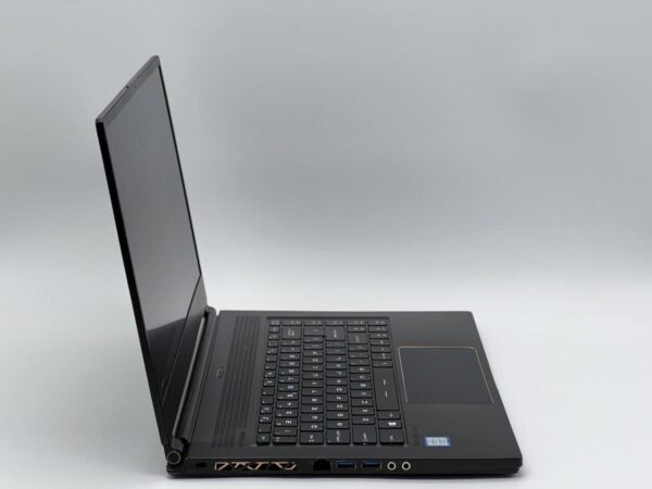 Ігровий ноутбук MSI GS65 Stealth 9SE / 15.6" (1920x1080) IPS / Intel Core i7-9750H (6 (12) ядра по 2.6 - 4.5 GHz) / 32 GB DDR4 / 480 GB SSD / nVidia GeForce RTX 2060, 6 GB GDDR6, 192-bit / WebCam - Зображення 3