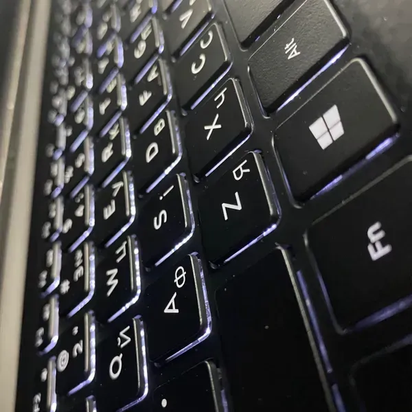 Ігровий ультрабук Б-клас Dell XPS 15 7590 / 15.6" (1920x1080) IPS / Intel Core i5-9300H (4 (8) ядра по 2.4 - 4.1 GHz) / 16 GB DDR4 / 512 GB SSD / nVidia GeForce GTX 1650, 4 GB GDDR6, 128-bit / HDMI / WebCam - Зображення 6