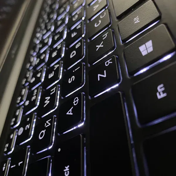 Ігровий ультрабук Б-клас Dell XPS 15 7590 / 15.6" (1920x1080) IPS / Intel Core i5-9300H (4 (8) ядра по 2.4 - 4.1 GHz) / 16 GB DDR4 / 512 GB SSD / nVidia GeForce GTX 1650, 4 GB GDDR6, 128-bit / WebCam / HDMI - Зображення 6