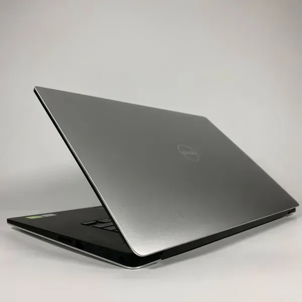 Ігровий ультрабук Dell XPS 15 9570 / 15.6" (1920x1080) IPS / Intel Core i5-8300H (4 (8) ядра по 2.3 - 4.0 GHz) / 16 GB DDR4 / 512 GB SSD / nVidia GeForce GTX 1050, 4 GB GDDR5, 128-bit / HDMI / USB Type-C - Зображення 8
