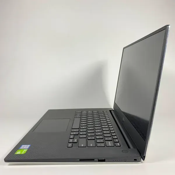 Ігровий ультрабук Dell XPS 15 9570 / 15.6" (1920x1080) IPS / Intel Core i5-8300H (4 (8) ядра по 2.3 - 4.0 GHz) / 16 GB DDR4 / 512 GB SSD / nVidia GeForce GTX 1050, 4 GB GDDR5, 128-bit / HDMI / USB Type-C - Зображення 6