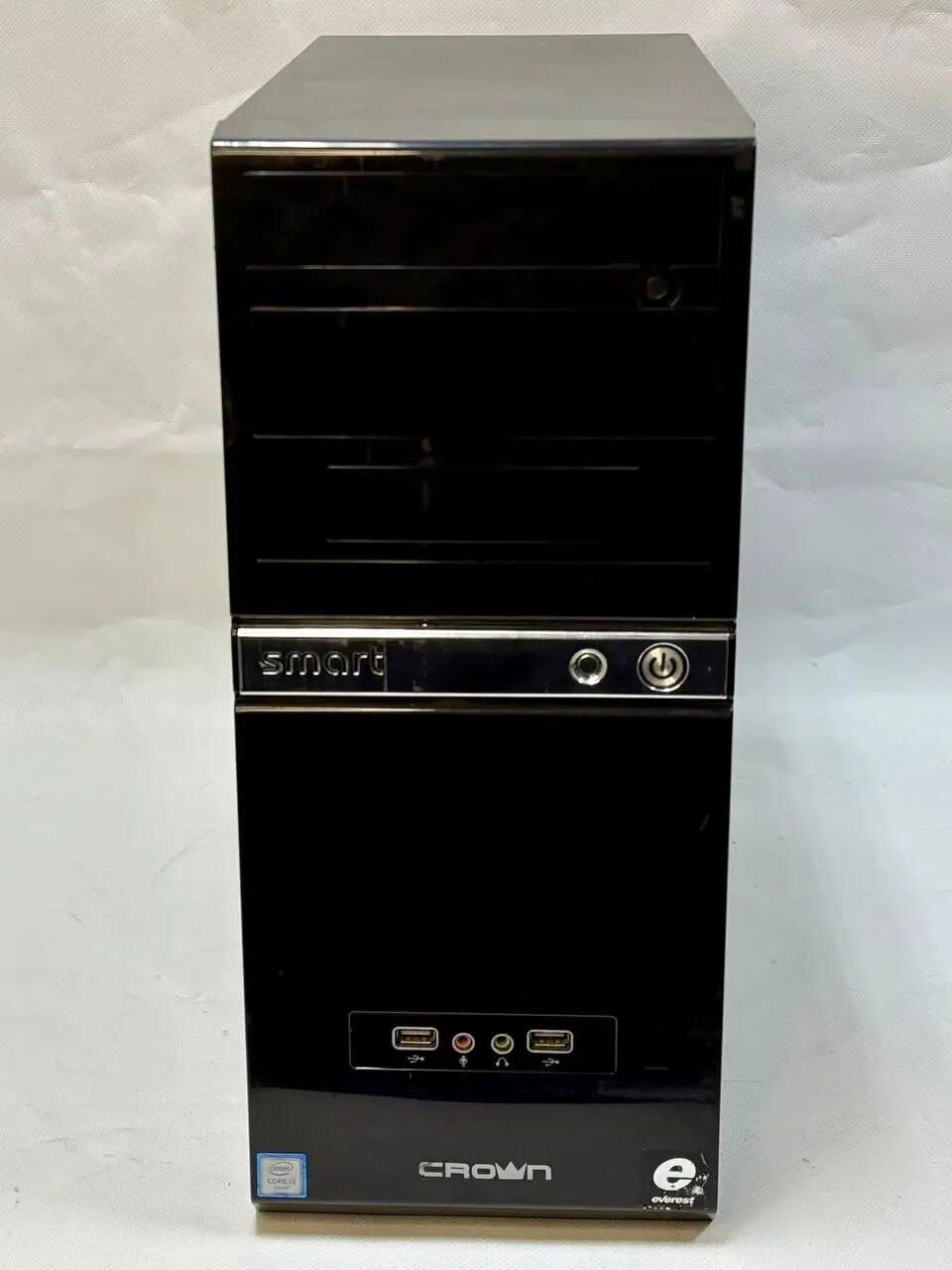 Комп'ютер Crown SM601 Black Tower / Intel Core i7-4790S (4 (8) ядра по 3.2 - 4.0 GHz) / 16 GB DDR3 / 256 GB SSD + 500 GB HDD / AMD Radeon RX 570, 4 GB GDDR5, 256-bit / 450W - Зображення 2