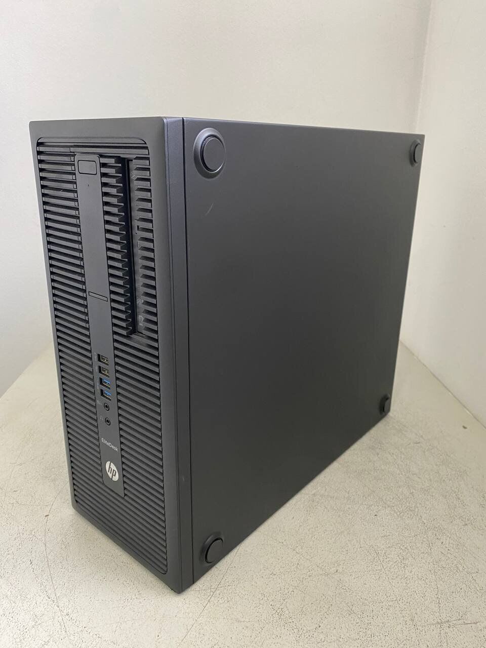 Комп'ютер HP EliteDesk 800 G2 Tower / Intel Core i3-6100 (2 (4) ядра по 3.7 GHz) / 8 GB DDR4 / 128 GB SSD / Intel HD Graphics 530 / DVD-ROM - Зображення 2