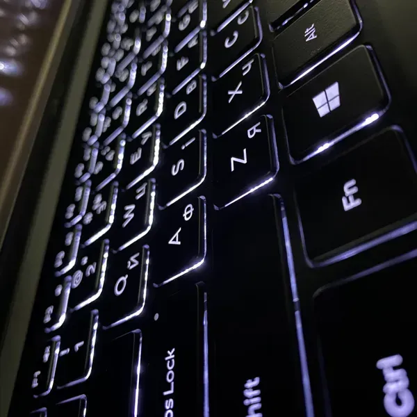 Мобільна робоча станція Dell Precision 5530 / 15.6" (1920x1080) IPS / Intel Core i5-8400H (4 (8) ядра по 2.5 - 4.2 GHz) / 16 GB DDR4 / 512 GB SSD / nVidia Quadro P1000, 4 GB GDDR5, 128-bit / HDMI - Зображення 6