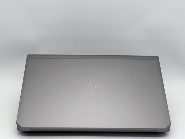 Мобільна робоча станція HP ZBook 17 G5 / 17.3" (1920x1080) IPS / Intel Core i7-8850H (6 (12) ядра по 2.6 - 4.3 GHz) / 32 GB DDR4 / 960 GB SSD / nVidia Quadro P3200, 6 GB GDDR5, 192-bit / WebCam + Бездротова мишка - Зображення 5