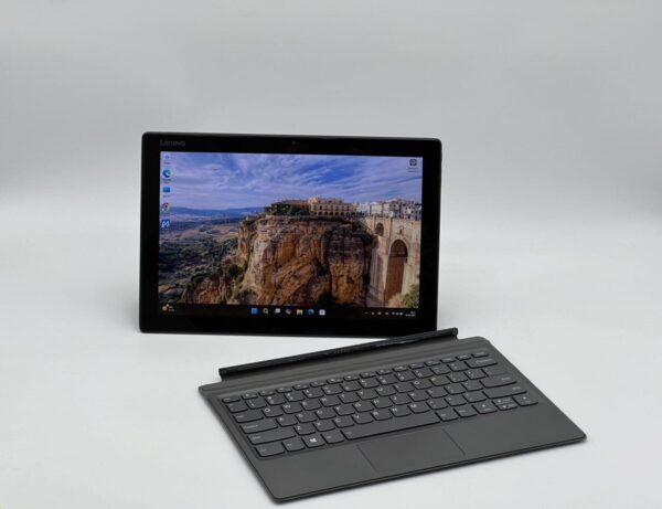 Нетбук Lenovo MIIX 520-12IKB / 12.2" (1920x1080) IPS Touch / Intel Core i5-8250U (4 (8) ядра по 1.6 - 3.4 GHz) / 8 GB DDR4 / 240 GB SSD / Intel UHD Graphics 620 / WebCam - Зображення 5
