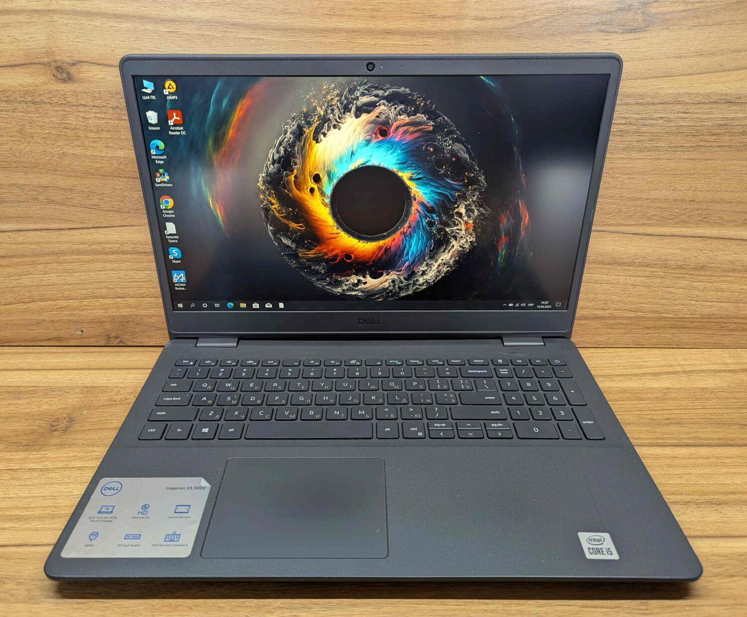 Ноутбук Б-клас Dell Inspiron 3501 / 15.6" (1920x1080) IPS / Intel Core i5-1035G1 (4 (8) ядра 1.0 - 3.6 GHz) / 16 GB DDR4 / 480 GB SSD / Intel UHD Graphics / WebCam / Windows 10 - Зображення 2