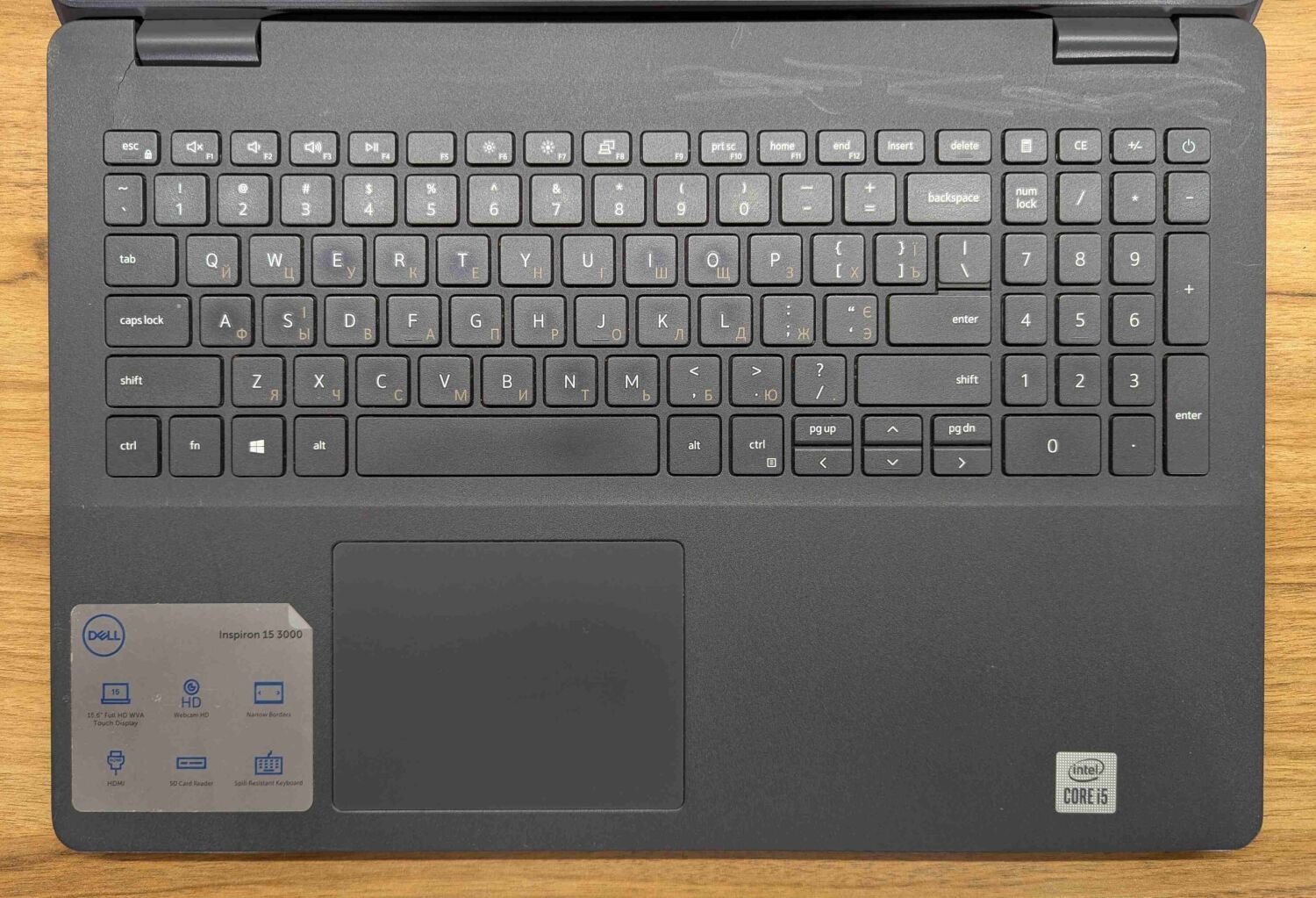 Ноутбук Б-клас Dell Inspiron 3501 / 15.6" (1920x1080) IPS / Intel Core i5-1035G1 (4 (8) ядра 1.0 - 3.6 GHz) / 16 GB DDR4 / 480 GB SSD / Intel UHD Graphics / WebCam / Windows 10 - Зображення 3