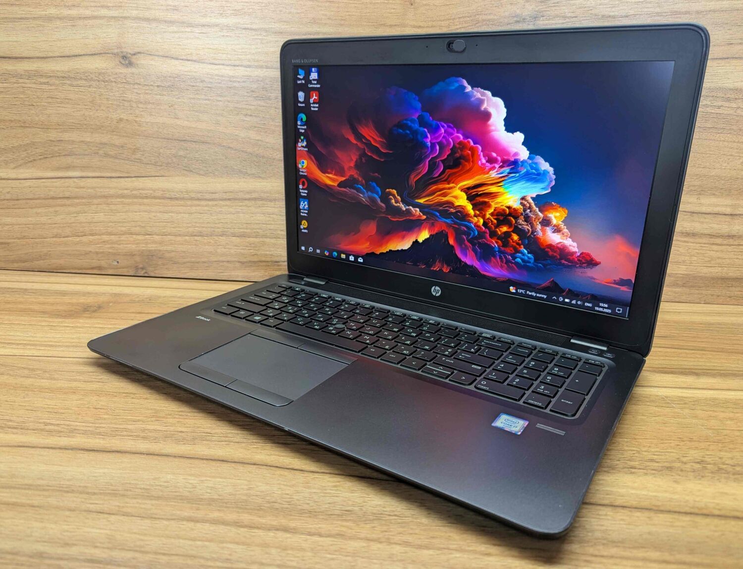 Ноутбук Б-клас HP zBook 15u G3 / 15.6" (1920x1080) IPS / Intel Core i7-6500U (2 (4) ядра по 2.5 - 3.1 GHz) / 8 GB DDR4 / 256 GB SSD / AMD FirePro W4190M, 2 GB GDDR5, 128-bit / WebCam / Fingerprint / Windows 10 - Зображення 6