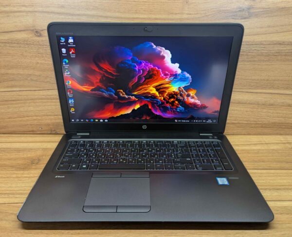 Ноутбук Б-клас HP zBook 15u G3 / 15.6" (1920x1080) IPS / Intel Core i7-6500U (2 (4) ядра по 2.5 - 3.1 GHz) / 8 GB DDR4 / 256 GB SSD / AMD FirePro W4190M, 2 GB GDDR5, 128-bit / WebCam / Fingerprint / Windows 10 - Зображення 2