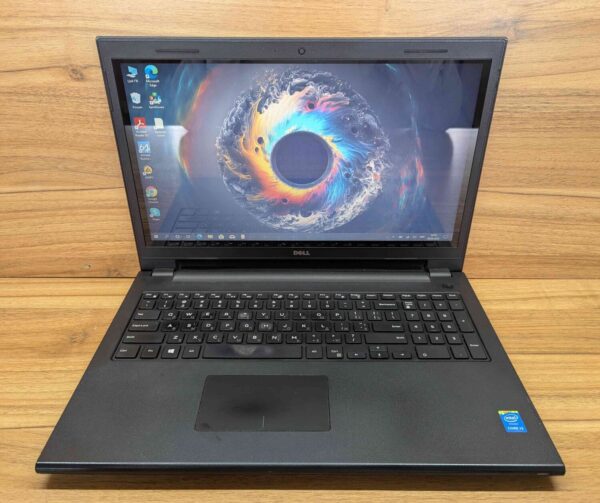 Ноутбук Dell Inspiron 15-3543 / 15.6" (1366x768) TN Touch / Intel Core i3-5005U (2 (4) ядра по 2.0 GHz) / 8 GB DDR3 / 240 GB SSD / Intel HD Graphics 5500 / WebCam / HDMI / Windows 10 - Зображення 2