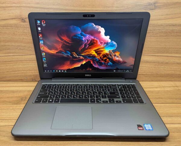 Ноутбук Dell Inspiron 5567 / 15.6" (1920x1080) IPS / Intel Core i7-7500U (2 (4) ядра по 2.7 - 3.5 GHz) / 16 GB DDR4 / 480 GB SSD / AMD Radeon R7 M445, 4 GB GDDR5, 64-bit / WebCam / HDMI / Windows 10 - Зображення 2