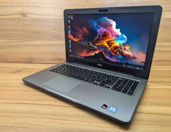 Ноутбук Dell Inspiron 5567 / 15.6" (1920x1080) IPS / Intel Core i7-7500U (2 (4) ядра по 2.7 - 3.5 GHz) / 16 GB DDR4 / 480 GB SSD / AMD Radeon R7 M445, 4 GB GDDR5, 64-bit / WebCam / HDMI / Windows 10 - Зображення 5