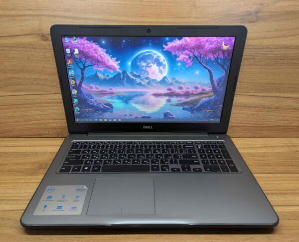 Ноутбук Dell Inspiron 5567 / 15.6" (1920x1080) IPS / Intel Core i7-7500U (2 (4) ядра по 2.7 - 3.5 GHz) / 16 GB DDR4 / 500 GB SSD / AMD Radeon R7 M440, 4 GB DDR3, 64-bit / WebCam / Windows 10 - Зображення 2