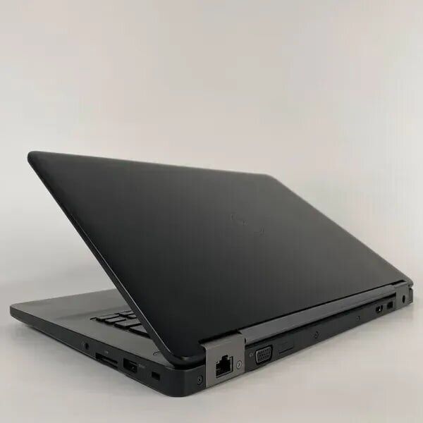 Ноутбук Dell Latitude E5470 / 14" (1366x768) TN / Intel Core i3-6100U (2 (4) ядра по 2.3 GHz) / 8 GB DDR4 / 128 GB SSD / Intel HD Graphics 520 / WebCam / HDMI - Зображення 7