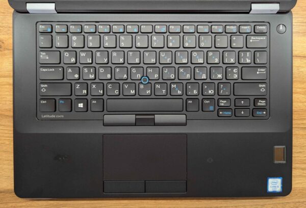 Ноутбук Dell Latitude E5470 / 14" (1366x768) TN / Intel Core i5-6300U (2 (4) ядра по 2.4 - 3.0 GHz) / 8 GB DDR4 / 240 GB SSD / Intel HD Graphics 520 / WebCam / Fingerprint / Windows 10 - Зображення 3