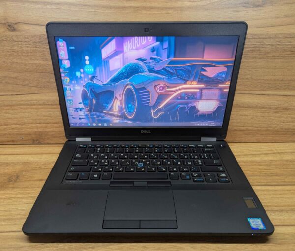 Ноутбук Dell Latitude E5470 / 14" (1366x768) TN / Intel Core i5-6300U (2 (4) ядра по 2.4 - 3.0 GHz) / 8 GB DDR4 / 240 GB SSD / Intel HD Graphics 520 / WebCam / Fingerprint / Windows 10 - Зображення 2