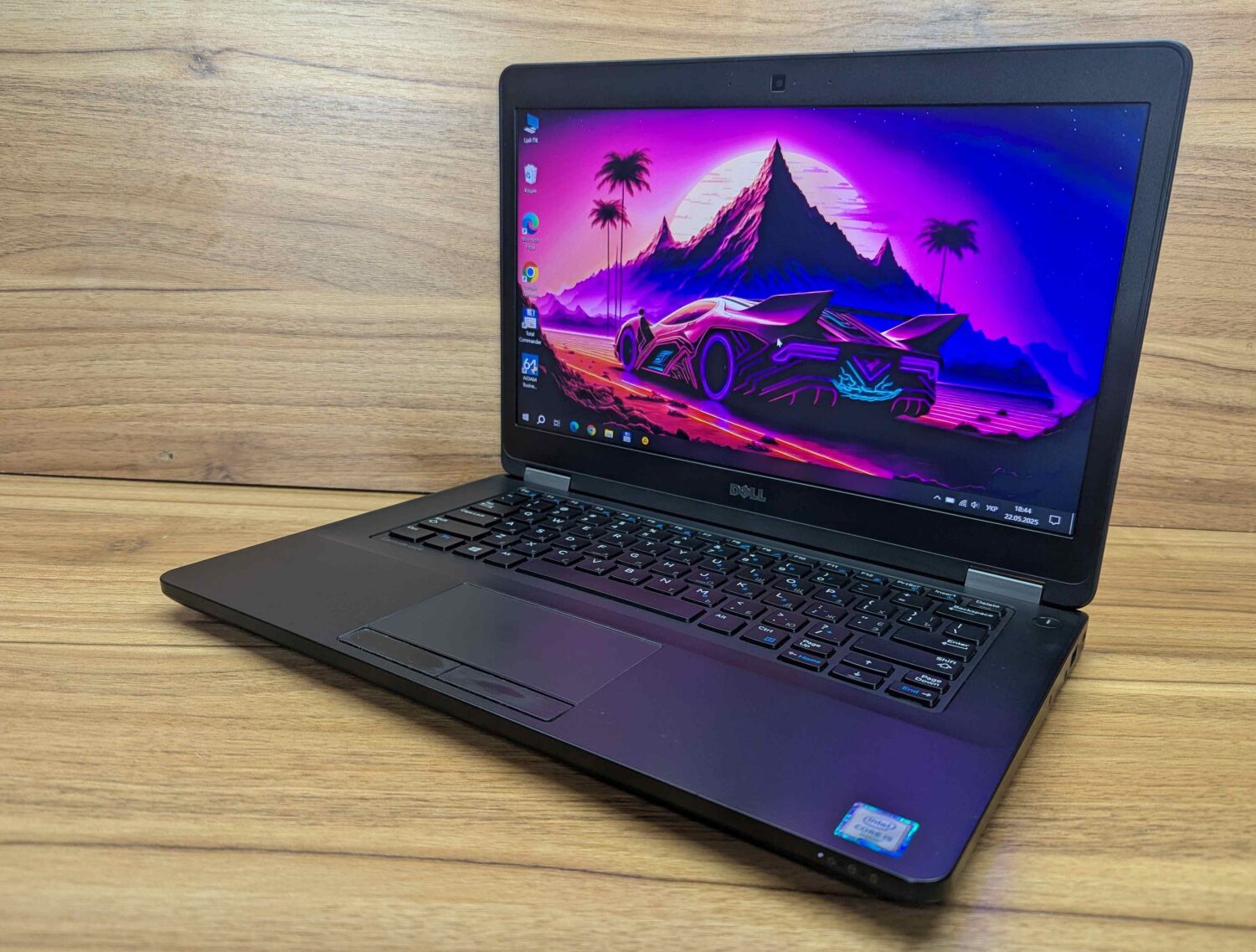 Ноутбук Dell Latitude E5470 / 14" (1920x1080) IPS / Intel Core i5-6200U (2 (4) ядра по 2.3 - 2.8 GHz) / 8 GB DDR4 / 240 GB SSD / Intel HD Graphics 520 / WebCam / Windows 10 - Зображення 5