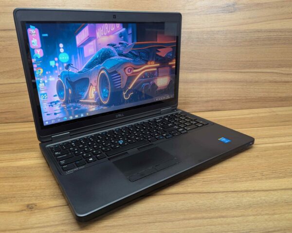 Ноутбук Dell Latitude E5550 / 15.6" (1366x768) TN Touch / Intel Core i5-5300U (2 (4) ядра по 2.3 - 2.9 GHz) / 8 GB DDR3 / 240 GB SSD / Intel HD Graphics 5500 / WebCam / Windows 10 - Зображення 4