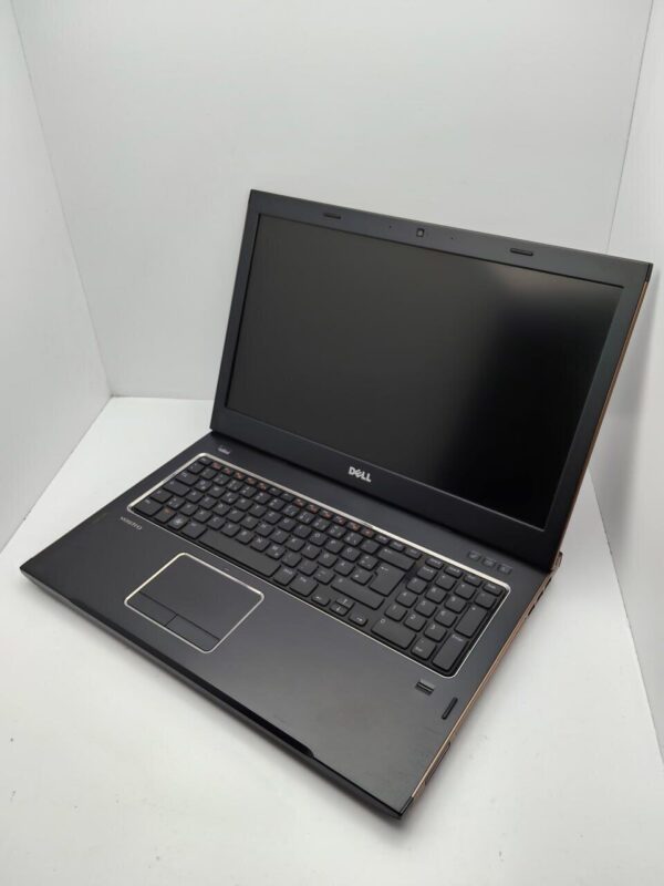 Ноутбук Dell Vostro 3750 / 17.3" (1600x900) TN / Intel Core i3-2330M (2 (4) ядра по 2.2 GHz) / 6 GB DDR3 / 320 GB HDD / Intel HD Graphics 3000 / WebCam / New АКБ - Зображення 4