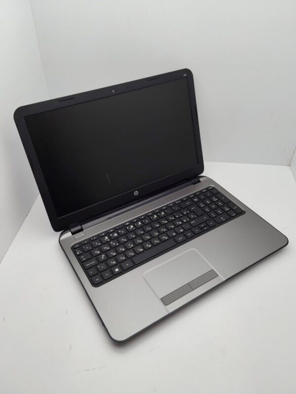 Ноутбук HP Compag 250 / 15.6" (1366x768) TN / Intel Celeron N2840 (2 ядра по 2.16 - 2.58 GHz) / 4 GB DDR3 / 500 GB HDD / Intel HD Graphics / WebCam - Зображення 3