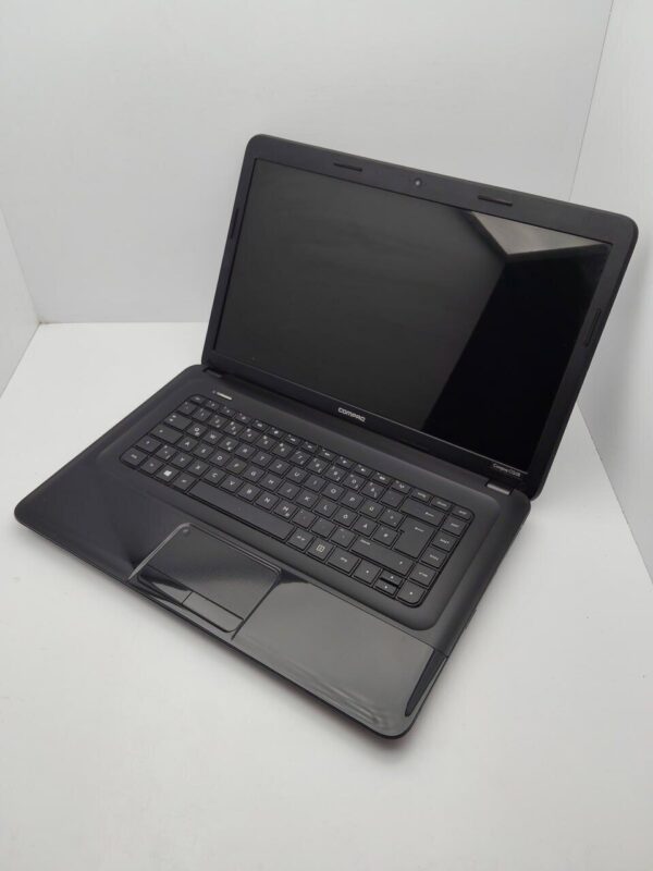 Ноутбук HP CQ58 / 15.6" (1366x768) TN / Intel Core i3-3110M (2 (4) ядра по 2.4 GHz) / 6 GB DDR3 / 500 GB HDD / AMD Radeon HD 6400M, 1 GB DDR3, 64-bit / WebCam - Зображення 4