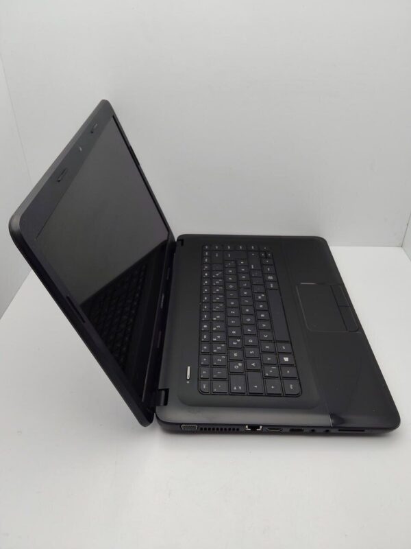 Ноутбук HP CQ58 / 15.6" (1366x768) TN / Intel Core i3-3110M (2 (4) ядра по 2.4 GHz) / 6 GB DDR3 / 500 GB HDD / AMD Radeon HD 6400M, 1 GB DDR3, 64-bit / WebCam - Зображення 5