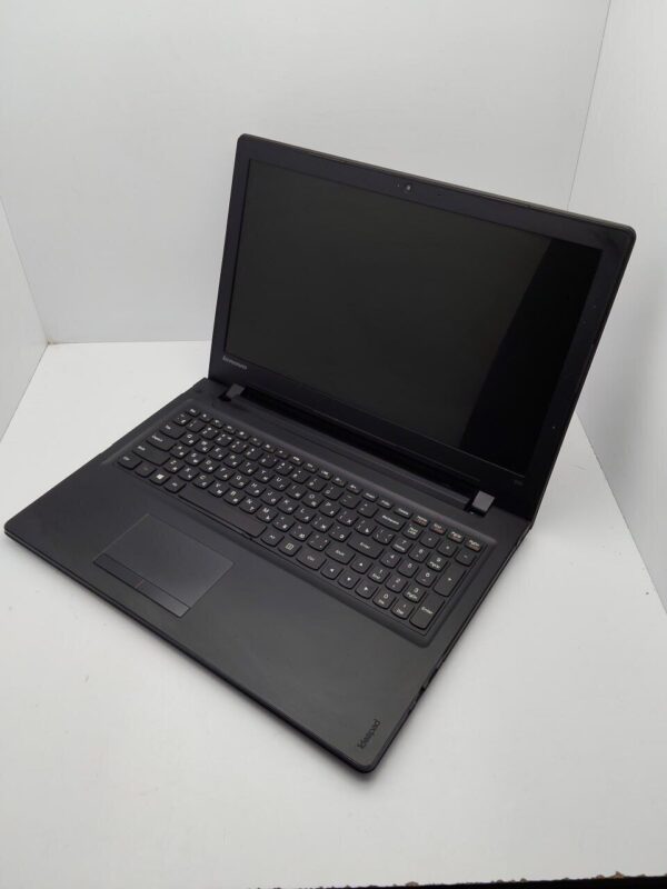Ноутбук Lenovo 300-15 / 15.6" (1366x768) TN / Intel Celeron N3050 (2 ядра по 1.6 - 2.16 GHz) / 6 GB DDR3 / 500 GB HDD / nVidia GeForce 920M, 1 GB GDDR3, 64-bit / WebCam - Зображення 4
