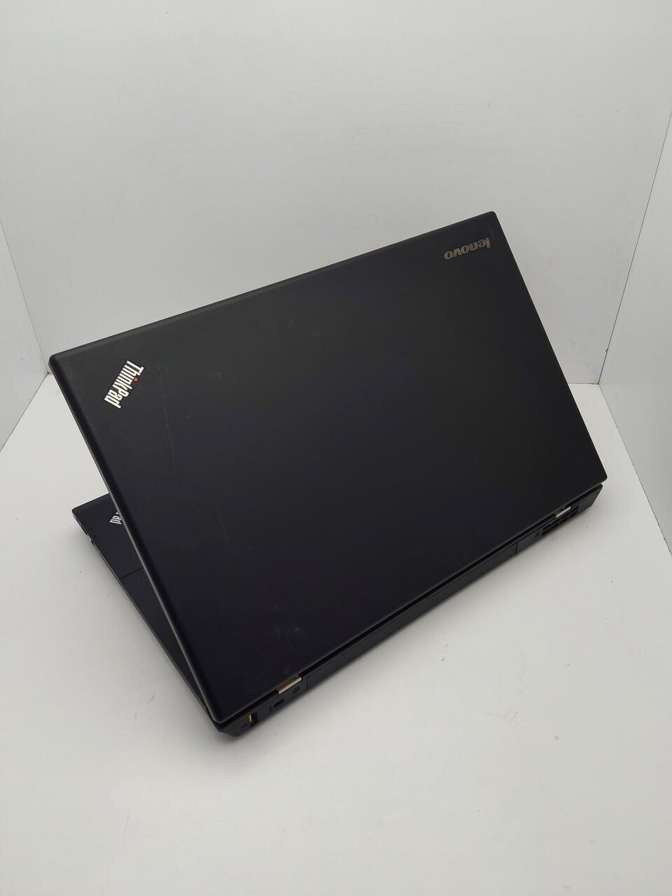 Ноутбук Lenovo ThinkPad L520 / 15.6" (1366x768) TN / Intel Core i5-2520M (2 (4) ядра по 2.5 - 3.2 GHz) / 6 GB DDR3 / 650 GB HDD / Intel HD Graphics 3000 / WebCam - Зображення 6