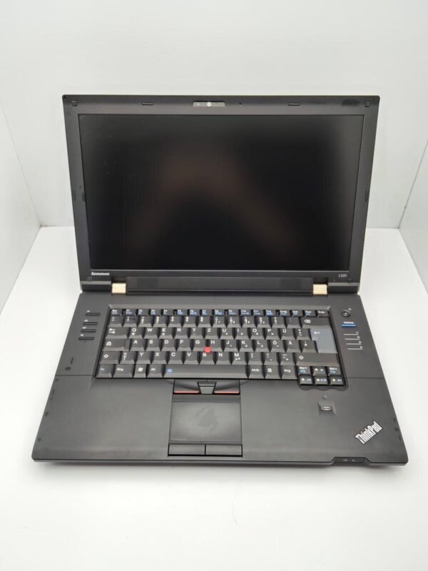 Ноутбук Lenovo ThinkPad L520 / 15.6" (1366x768) TN / Intel Core i7-2820QM (4 (8) ядра по 2.3 - 3.4 GHz) / 8 GB DDR3 / 240 GB SSD / Intel HD Graphics 4000 / WebCam - Зображення 2