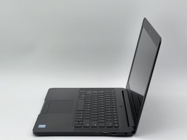 Ноутбук Razer Blade 14 2017 / 14" (1920x1080) IPS / Intel Core i7-7700HQ (4 (8) ядра по 2.8 - 3.8 GHz) / 16 GB DDR4 / 480 GB SSD / Intel HD Graphics 630 / WebCam + Бездротова мишка - Зображення 4