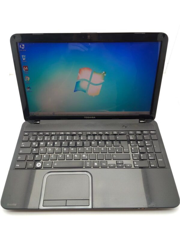 Ноутбук Toshiba P850 / 15.6" (1366x768) TN / Intel Core i7-3610QM (4 (8) ядра по 2.3 - 3.3 GHz) / 6 GB DDR3 / 500 GB HDD / AMD Radeon HD 7600M, 2 GB GDDR3, 64-bit / WebCam - Зображення 5