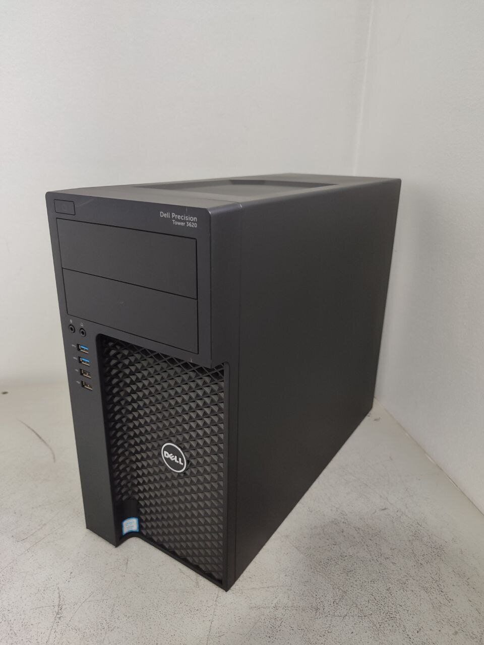 Робоча станція Dell Precision T3620 Tower / Intel Xeon E3-1270 v5 (4 (8) ядра по 3.6 - 4.0 GHz) / 16 GB DDR4 / 240 GB SSD / nVidia GeForce GTX 650, 1 GB GDDR5, 128-bit - Зображення 3