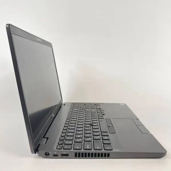 Ультрабук Б-клас Dell Latitude 5500 / 15.6" (1920x1080) IPS / Intel Core i5-8365U (4 (8) ядра по 1.6 - 4.1 GHz) / 16 GB DDR4 / 256 GB SSD / Intel UHD Graphics / WebCam / HDMI / SIM - Зображення 4