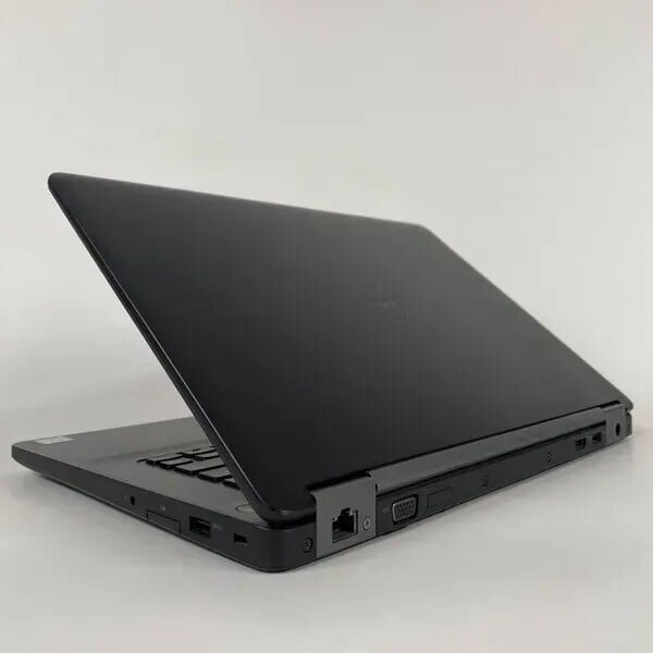 Ультрабук Б-клас Dell Latitude E5470 / 14" (1366x768) TN / Intel Core i5-6440HQ (4 ядра по 2.6 - 3.5 GHz) / 8 GB DDR4 / 256 GB SSD / Intel HD Graphics 530 / HDMI / VGA - Зображення 9